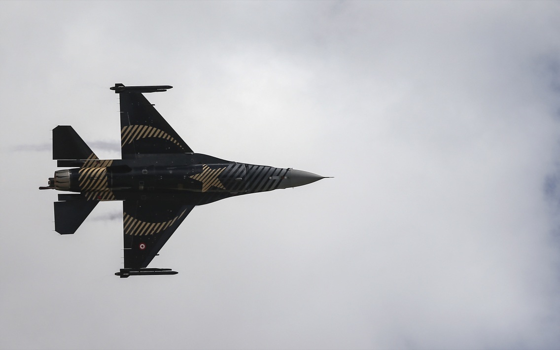 В Турции истребитель F-16 разбился во время учебного полета