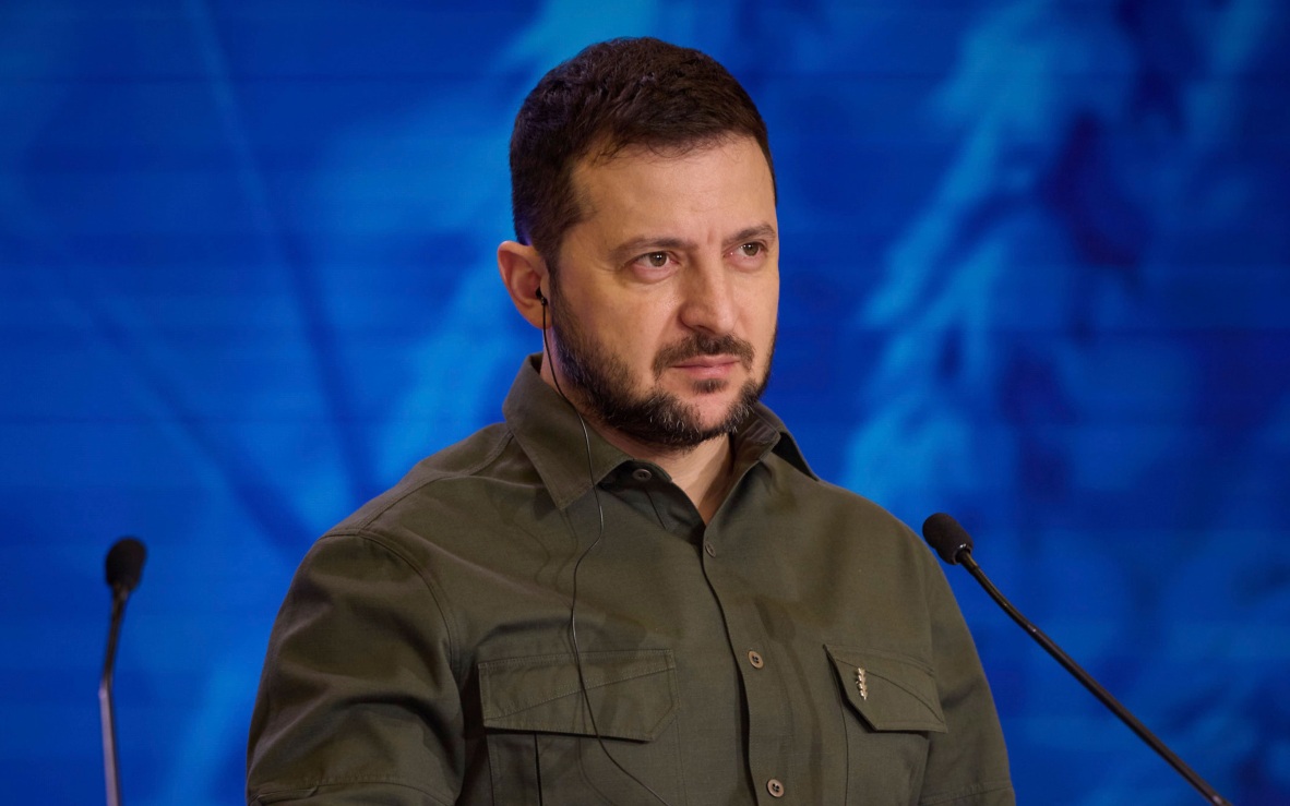 Эксперт рассказал, зачем Зеленский выпрашивает ракеты, зная, что их не дадут