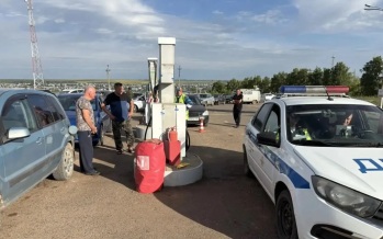 После остановки НПЗ в Орске на оренбургских АЗС действуют новые правила