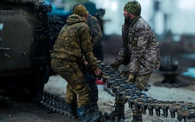 ВСУ пытаются перебрасывать военную технику из-под Чернигова в Сумскую область