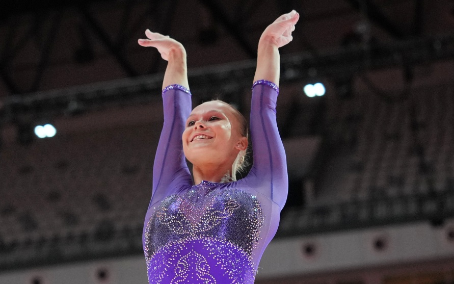 Российская гимнастка Мельникова выиграла еще одно золото на чемпионате Европы