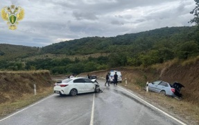 В Дагестане девочка погибла, 4 человека пострадали при столкновении двух авто