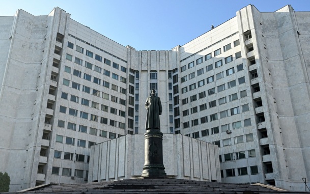 СВР: информационная война против РФ полна сюжетов за граню морали