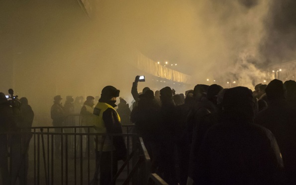 На Украине митингующим в поддержку Федорова платят по 1 тыс. гривен в сутки