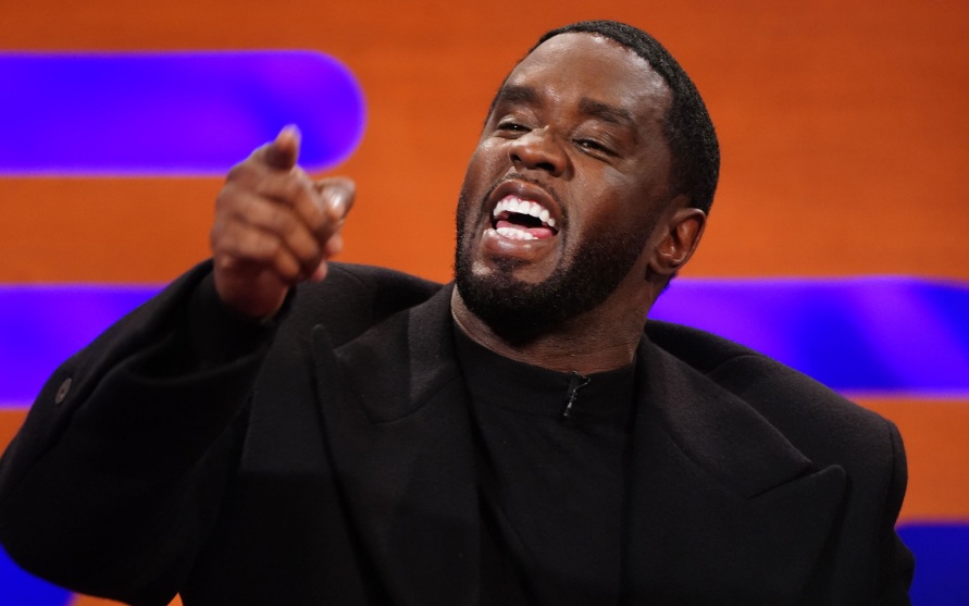 Рэпера P. Diddy могут обвинить в "заказе" убийства Тупака Шакура