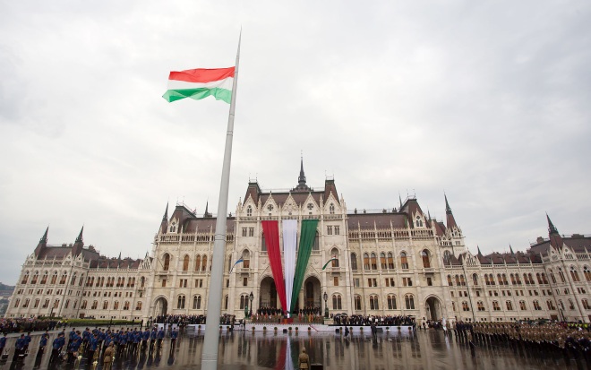В Венгрии прекратили дело против украинских инкассаторов