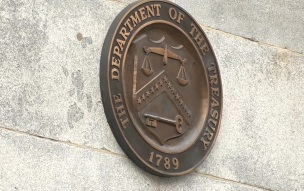 Госдолг США впервые превысил отметку в 40 триллионов долларов