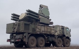 Средства ПВО в ночь на пятницу сбили 325 дронов ВСУ в небе над регионами России