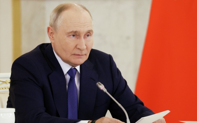 Путин провел совещание с Совбезом по нацбезопасности в Арктике