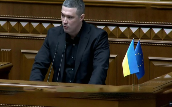 Экс-министр обороны Украины Федоров начал "тотальную войну" против Зеленского