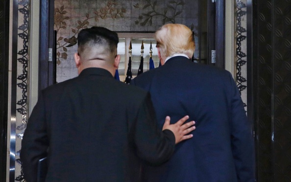 Политолог рассказал, как может пройти возможная встреча Трампа и Ким Чен Ына