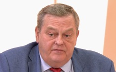 Историк Спицын объяснил, почему для войны с Россией Запад выбрал именно Украину