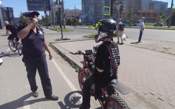 Подросток на питбайке задержан в Хабаровском крае