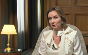 Львова-Белова назвала самый сложный период в материнстве