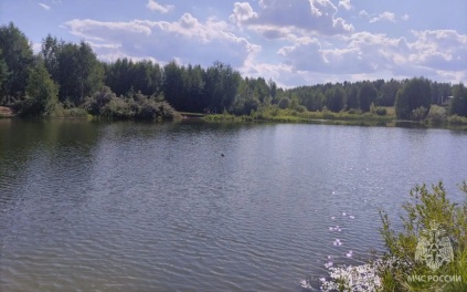 В Дагестане подросток прыгнул в водоем, а на берег выбраться не смог
