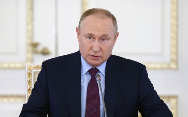 Путин отметил, что ему ясны мотивы позиции Туска по "Северным потокам"