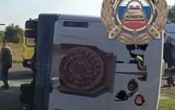 В Саратовской области пять человек попали в больницу после ДТП с маршруткой