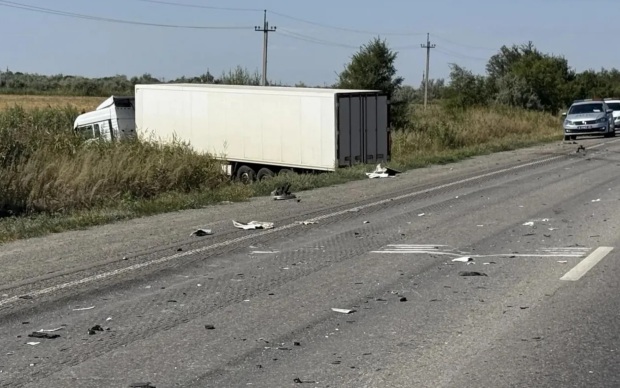 Мужчина и подросток погибли в ДТП под Волгоградом