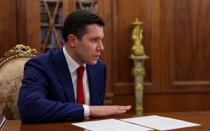 Алиханов рассказал о развитии промышленной роботехники в России