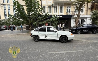 Два ребенка-пешехода пострадали при столкновении автомобилей в Махачкале