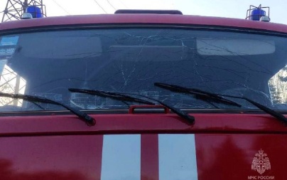 Восемь человек спасены на пожаре в многоквартирном доме в Иркутске