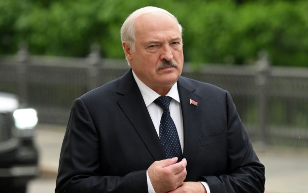 Лукашенко прилетел в Москву