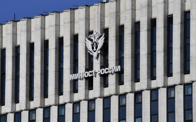Минюст РФ включил комика Александра Незлобина в реестр иностранных агентов
