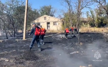 В Крыму локализовано возгорание сухой травы