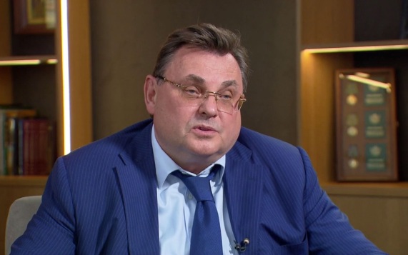 Глава Минюста рассказал, какой документ в России останется бумажным