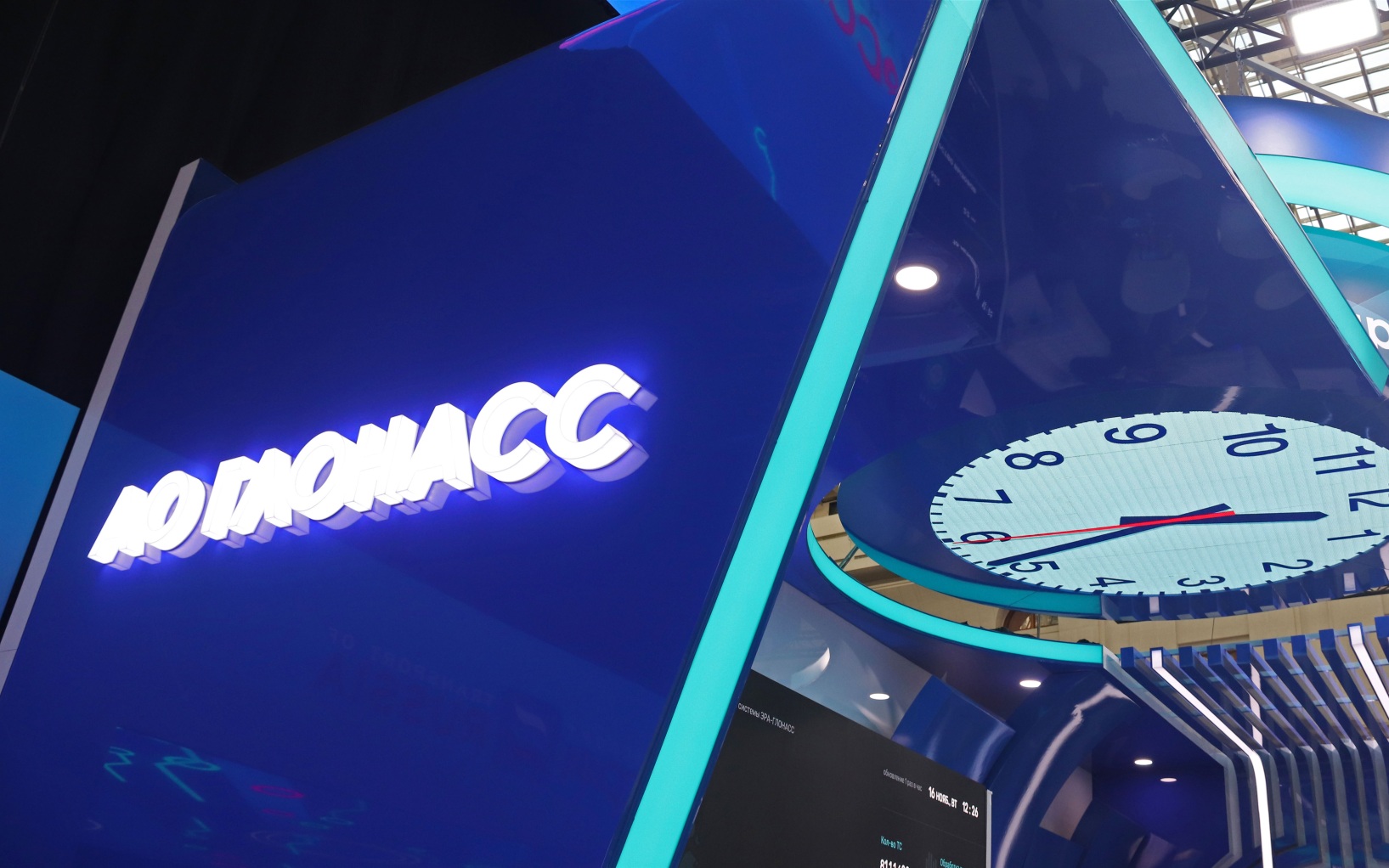 Гендир "ГЛОНАССА" рассказал, сколько аварийных сигналов передаются автоматически