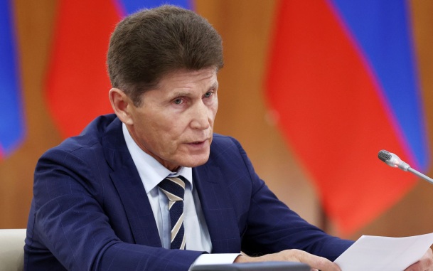 Губернатор Приморского края отметил высокий темп работы Путина на ВЭФ