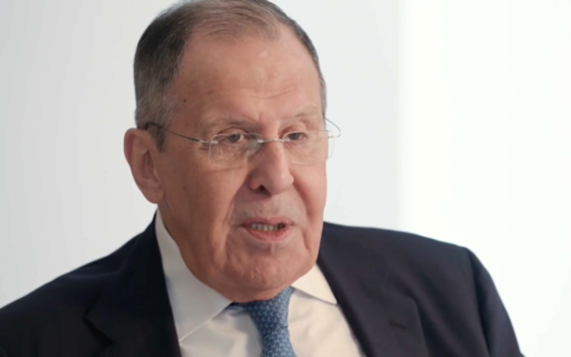 Лавров: РФ не будет бегать за Европой и просить об отмене санкций