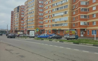 Обломок БПЛА упал на автомобиль в Кубинке, есть пострадавший