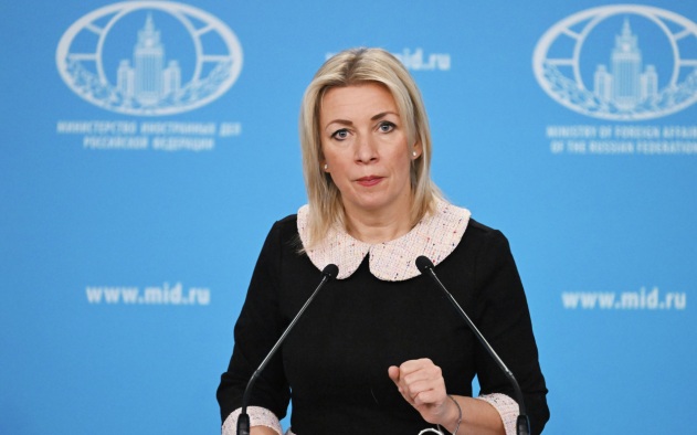 Захарова о словах главы МИД Франции Барро: вот же врун