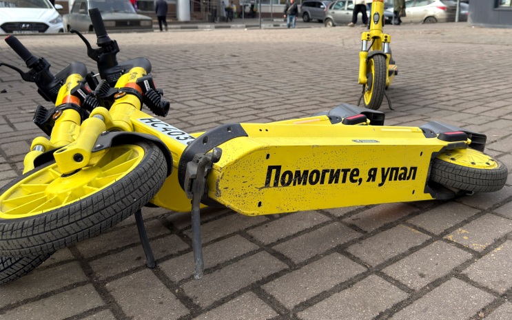 В Петербурге 71% смертельных ДТП с самокатами приходится на частные устройства