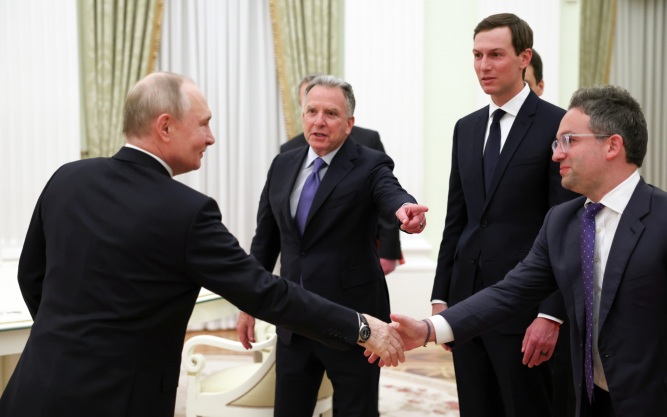 Уиткофф и Кушнер поблагодарили Путина за временное прекращение огня