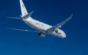 Американский самолет-разведчик совершил полет над Баренцевым морем