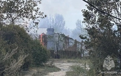 В СНТ в Оренбургской области сгорели 15 из 30 поврежденных огнем домов
