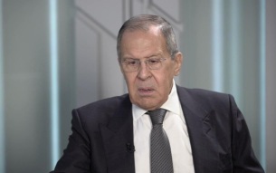 Лавров заявил, что русский народ не теряет чувство юмора