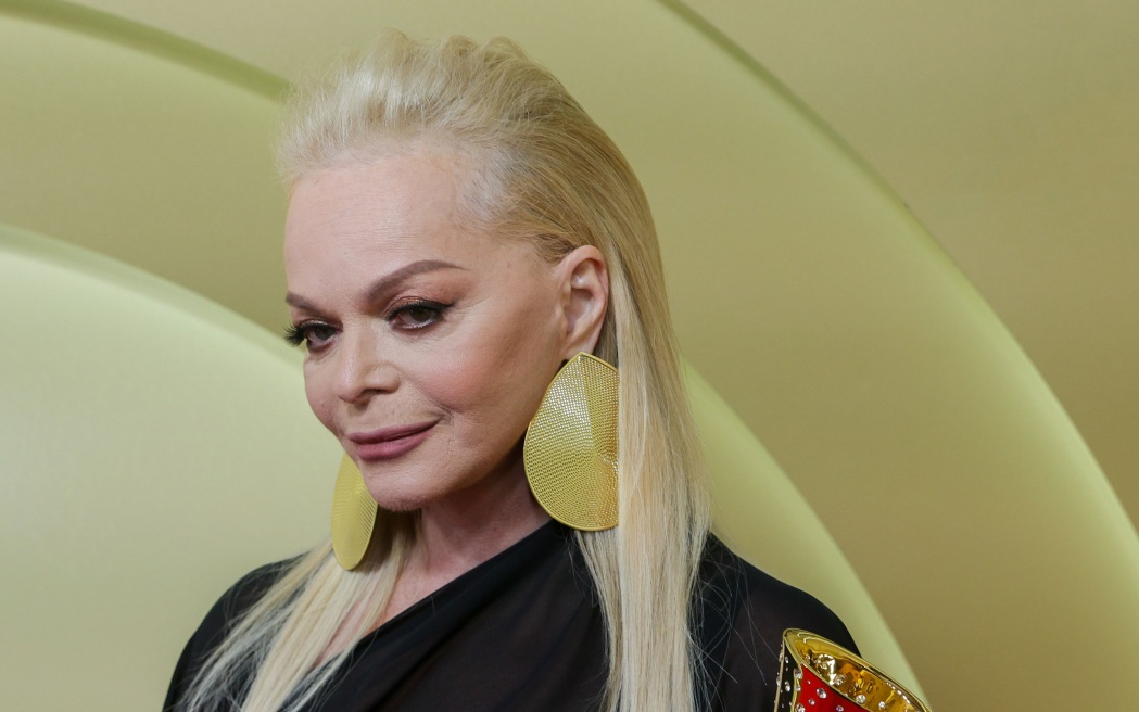 Лариса Долина переехала в ЖК "Премьер" в квартиру пианиста
