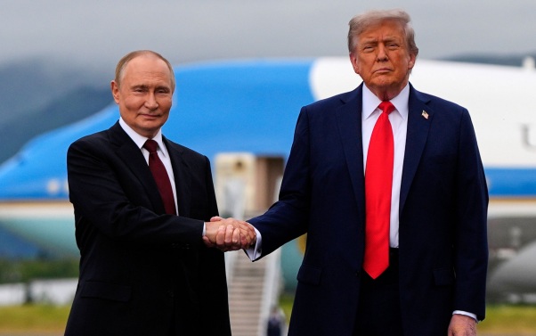 Трамп допустил, что проведет с Путиным новую двустороннюю встречу