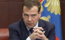 Медведев призвал не считать страшилкой возможность применения ядерного оружия