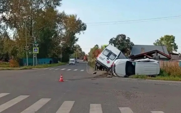 В Приангарье три человека пострадали в ДТП со скорой