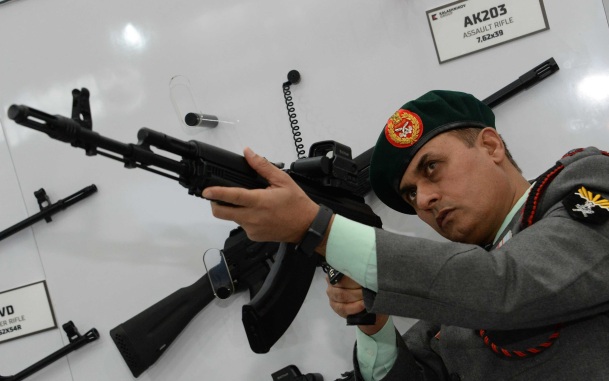 В Индии прошел заводские испытания полностью локализованный АК-203