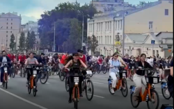 Движение транспорта ограничат на ряде улиц в Москве на выходных