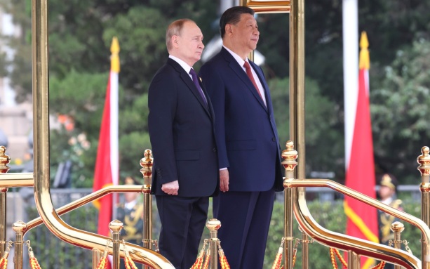 Песков уверен, что Путин и Си побеседуют на полях БРИКС