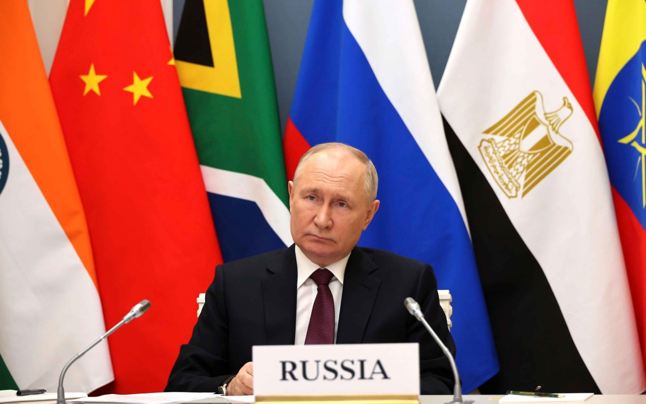 Путин посетил выставку о достижениях БРИКС в Нью-Дели