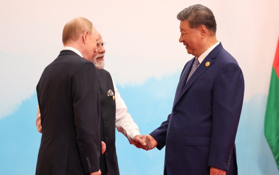 Моди и Си Цзиньпин предлагали Путину услуги содействия по Украине