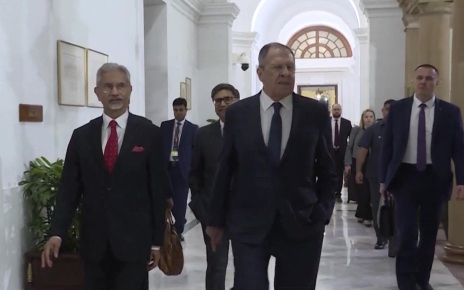 Лавров на саммите БРИКС пошутил, что журналистам поспать негде