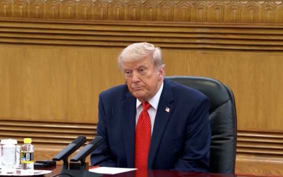 Трамп не беспокоится по поводу возможной отмены визита Си Цзиньпина в США